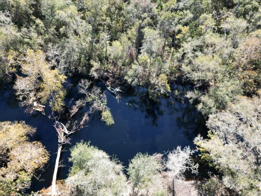 SOUTHERN BOUNDARY ON THE RIVER