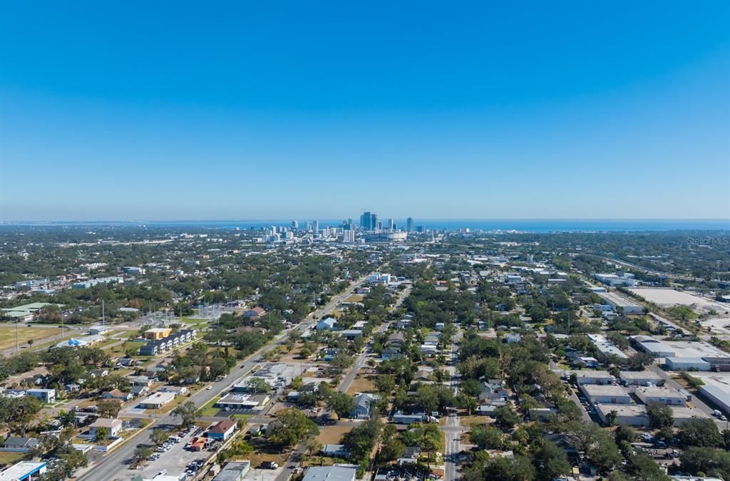 For Sale: $435,000 (3 beds, 2 baths, 1709 Square Feet)