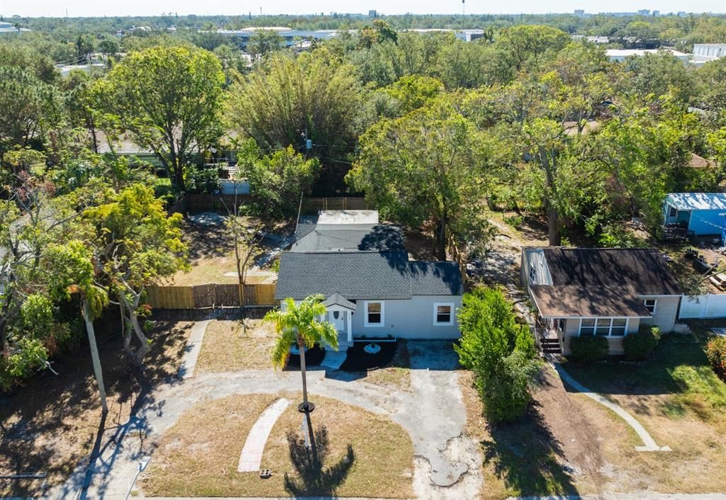 For Sale: $435,000 (3 beds, 2 baths, 1709 Square Feet)