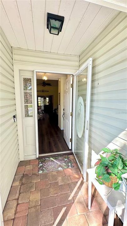 Screened front entry