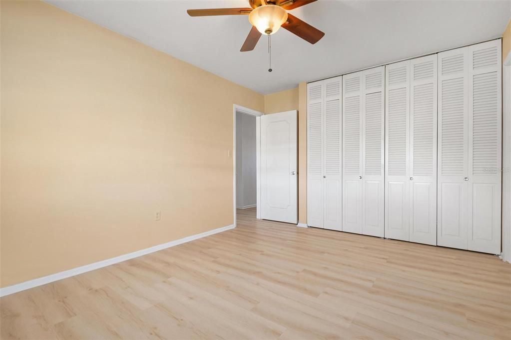 For Sale: $245,000 (2 beds, 2 baths, 1264 Square Feet)