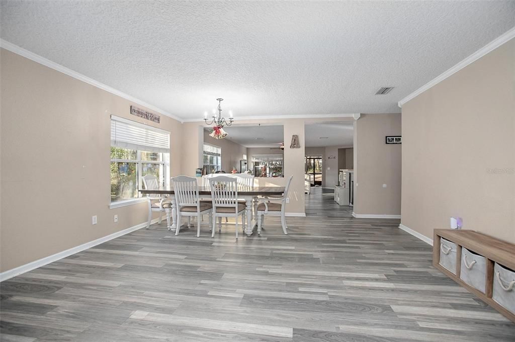 For Sale: $444,900 (4 beds, 2 baths, 2227 Square Feet)