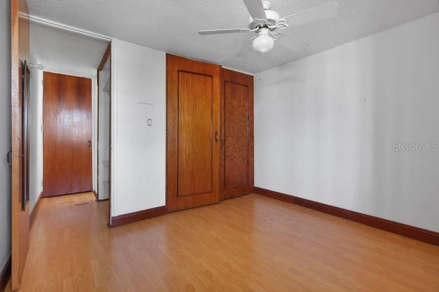 For Rent: $2,100 (2 beds, 2 baths, 1065 Square Feet)