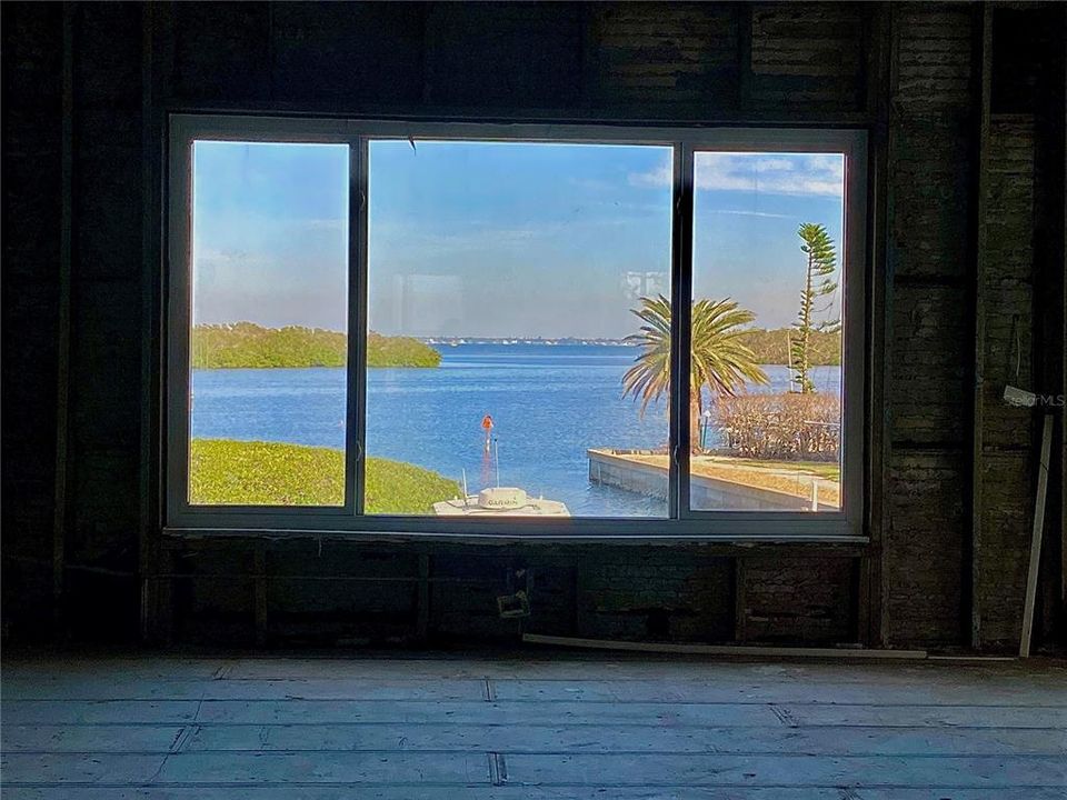 G205 Amazing Water Views of Sarasota Bay & White Key!