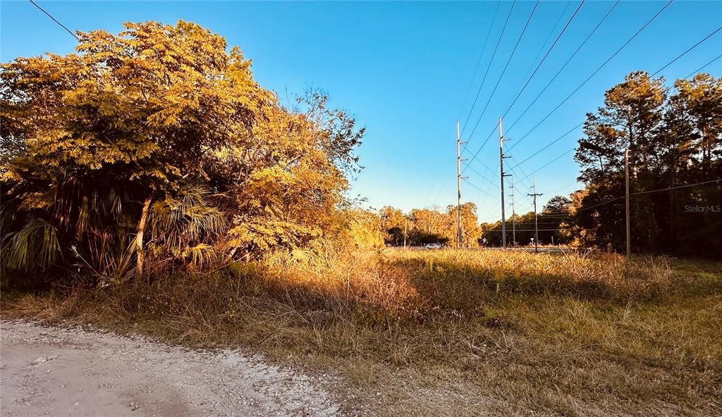 待售: $30,000 (0.23 acres)