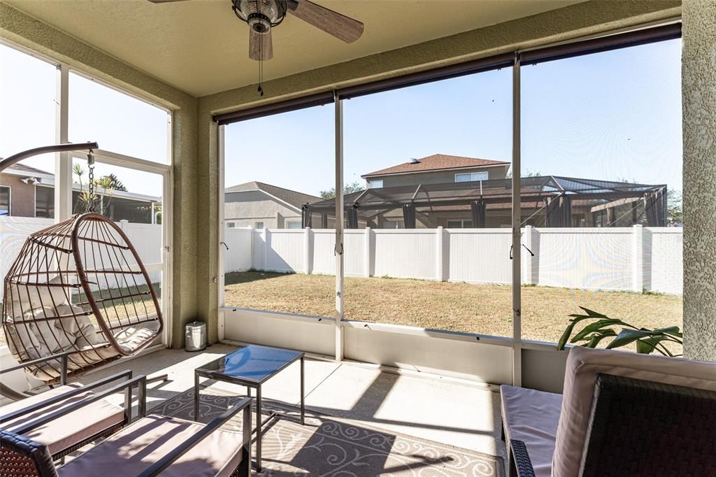 Active With Contract: $370,000 (3 beds, 2 baths, 1718 Square Feet)