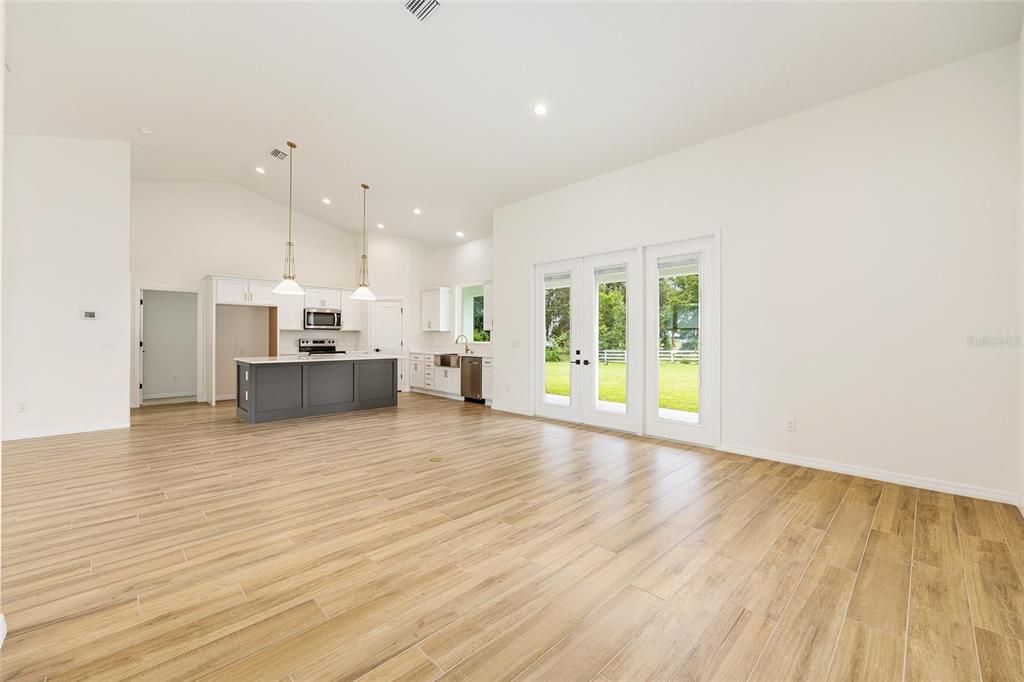 待售: $506,200 (3 贝兹, 2 浴室, 2187 平方英尺)