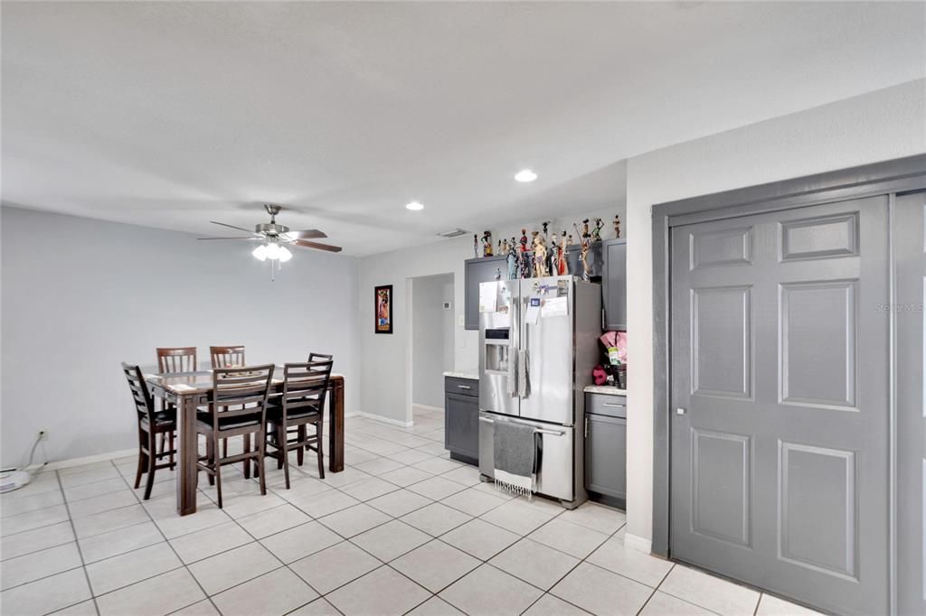 For Sale: $389,900 (3 beds, 2 baths, 1475 Square Feet)