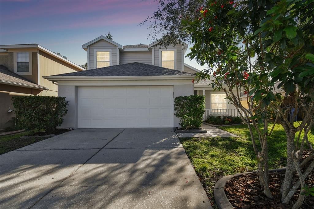 Active With Contract: $489,990 (3 beds, 2 baths, 1700 Square Feet)