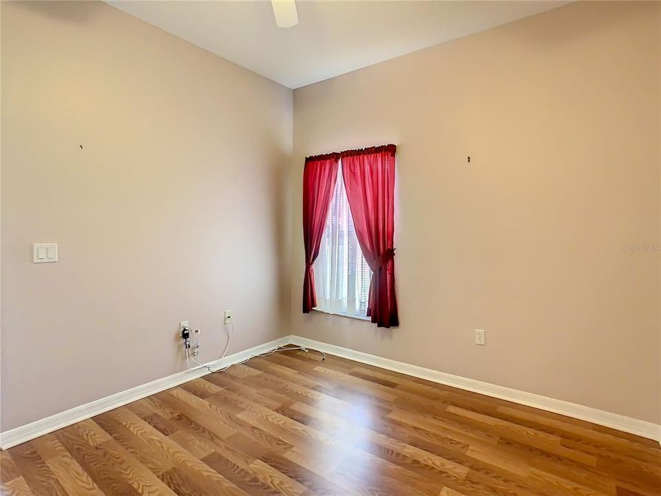 For Sale: $380,000 (3 beds, 2 baths, 1687 Square Feet)