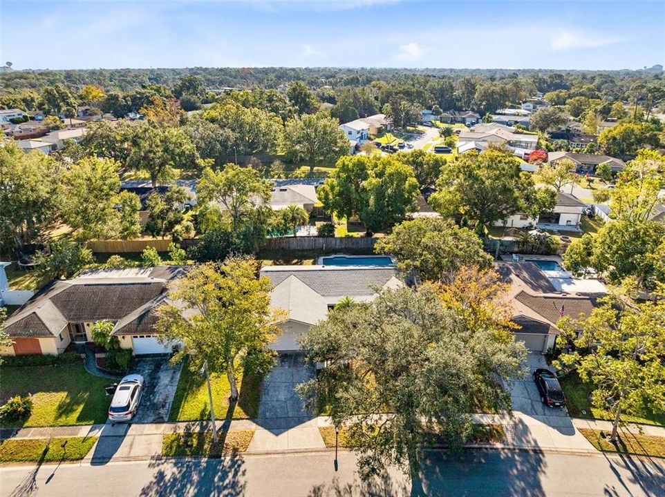 For Sale: $399,000 (3 beds, 2 baths, 1703 Square Feet)