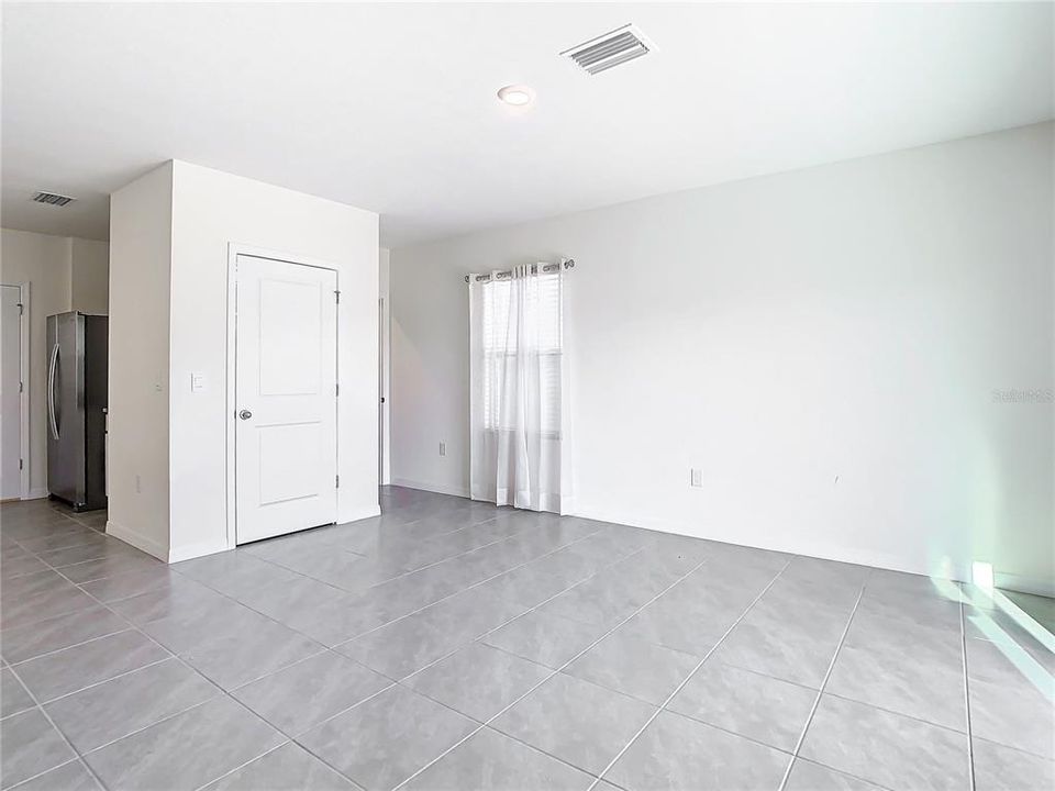 For Sale: $415,000 (4 beds, 2 baths, 2260 Square Feet)