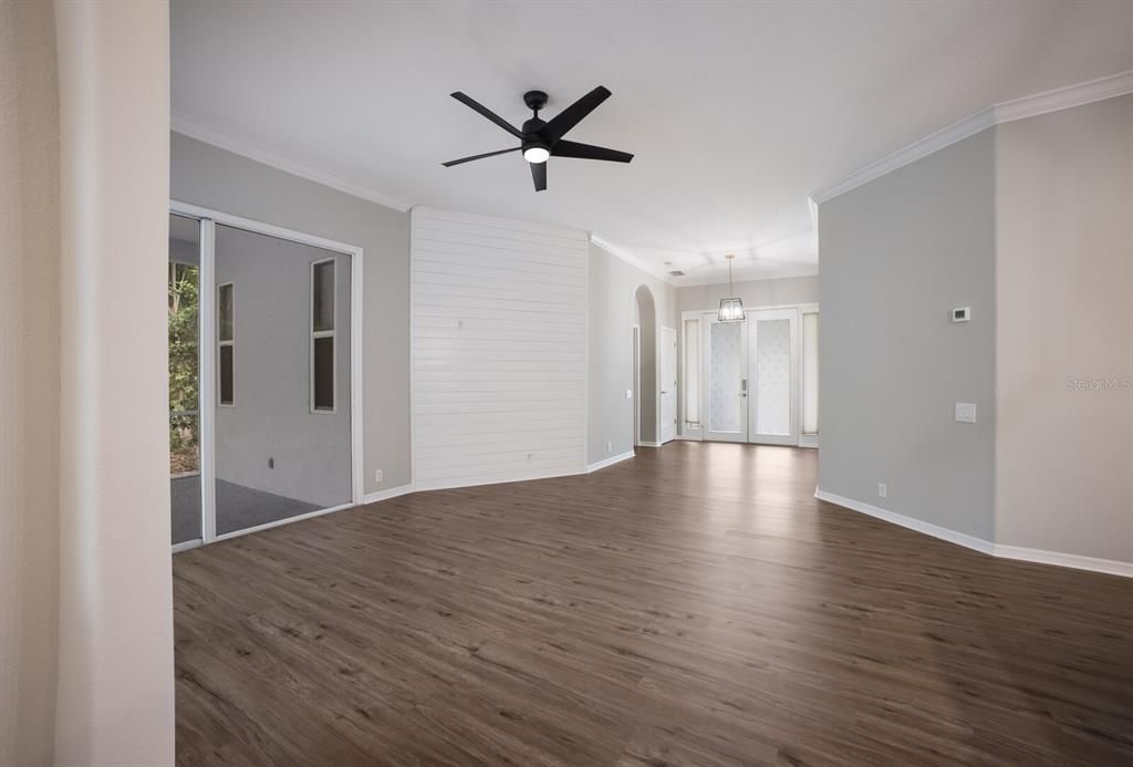 Active With Contract: $3,500 (3 beds, 2 baths, 1675 Square Feet)