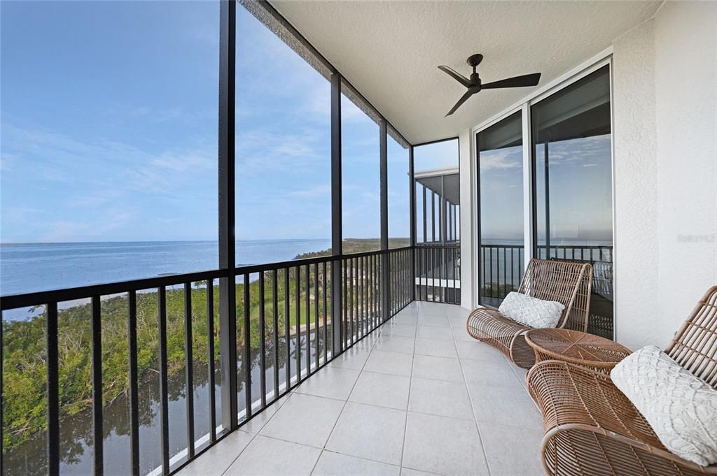 North facing view of the harbor towards town of Punta Gorda.