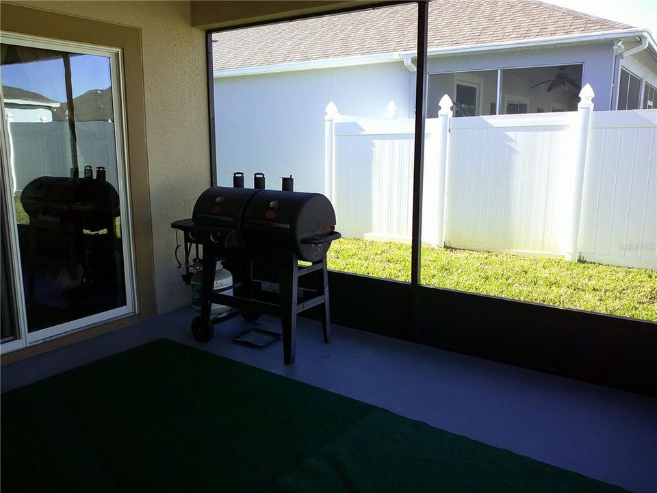 Screened Patio