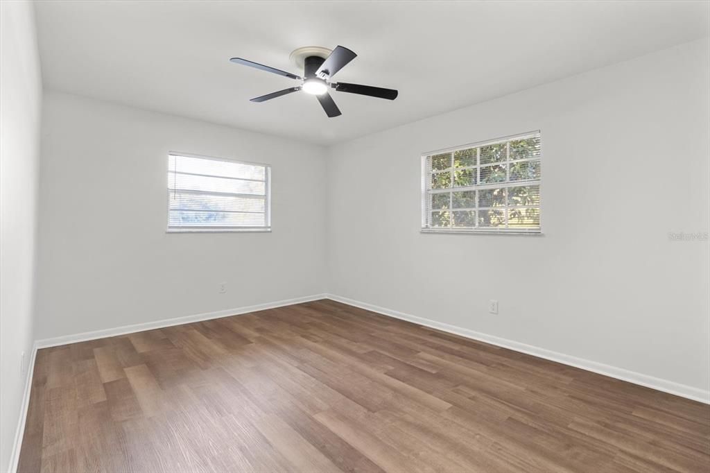 Master Bedroom w/ New Ceiling Fan & New LVP