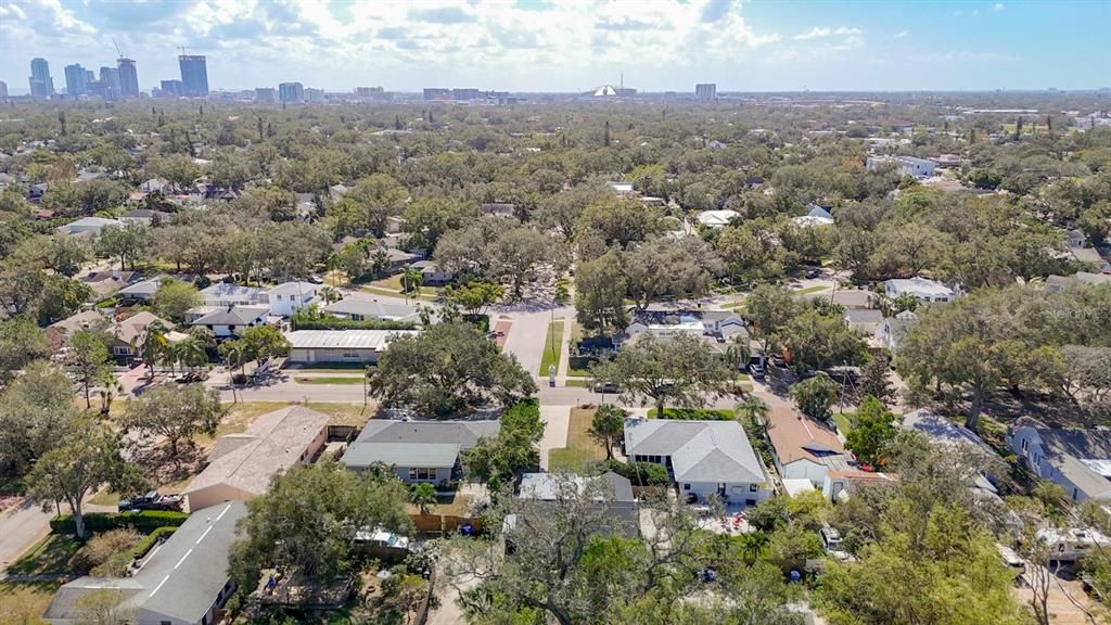 For Sale: $594,900 (3 beds, 2 baths, 1606 Square Feet)