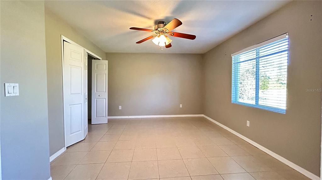 For Rent: $1,800 (3 beds, 2 baths, 1170 Square Feet)