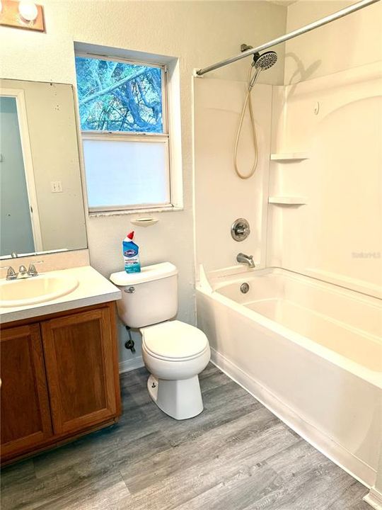 2nd Full Bathroom Upstairs