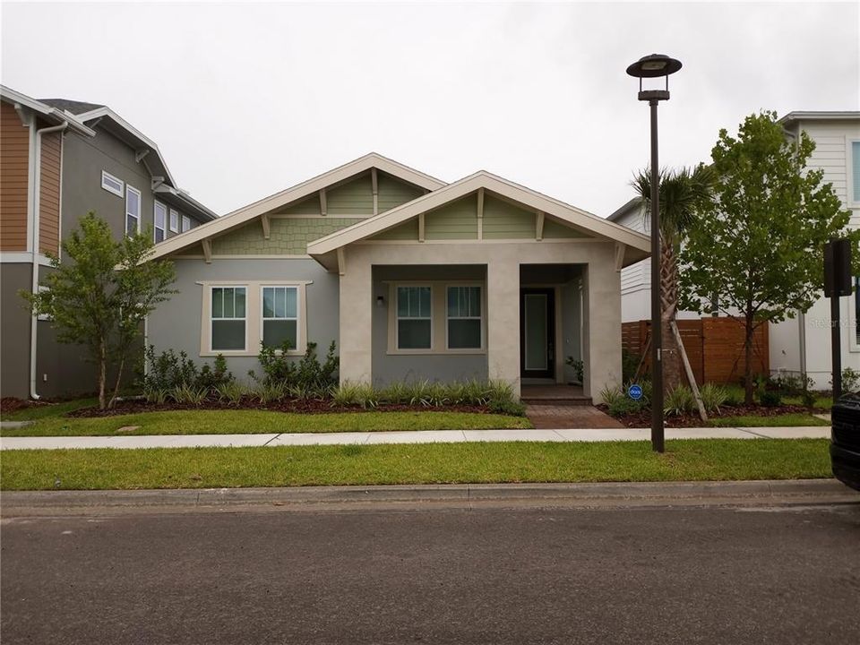 For Rent: $3,750 (4 beds, 3 baths, 2204 Square Feet)