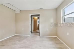 For Sale: $234,000 (3 beds, 2 baths, 1400 Square Feet)