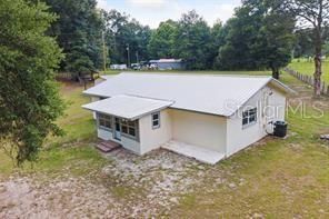 For Sale: $234,000 (3 beds, 2 baths, 1400 Square Feet)