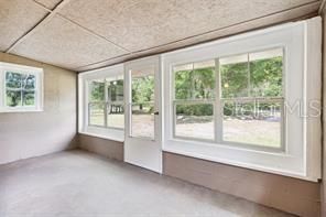 For Sale: $234,000 (3 beds, 2 baths, 1400 Square Feet)