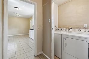 For Sale: $234,000 (3 beds, 2 baths, 1400 Square Feet)