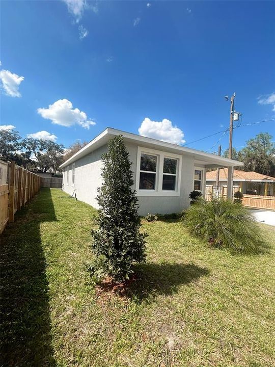 Activo con contrato: $339,000 (3 camas, 2 baños, 1257 Pies cuadrados)