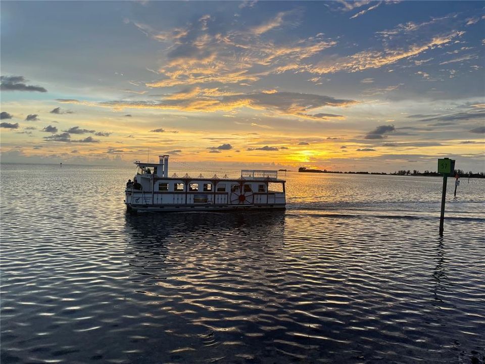 Sunset Dinner Cruises