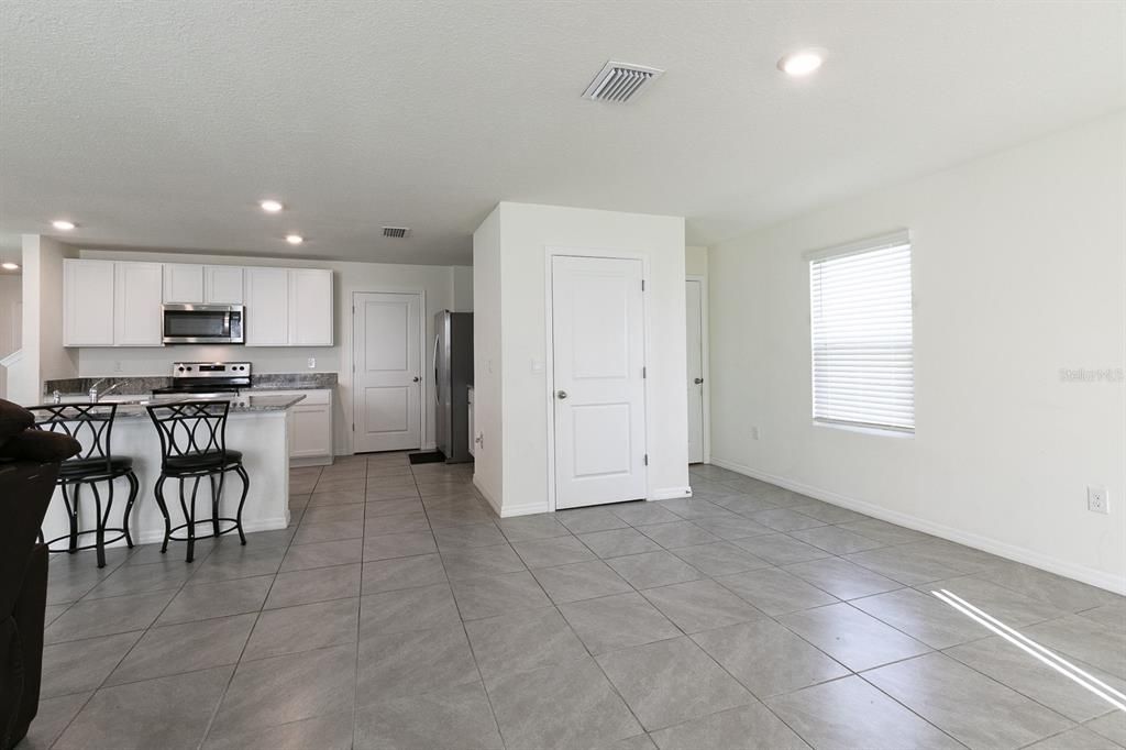 Active With Contract: $295,000 (4 beds, 2 baths, 2198 Square Feet)