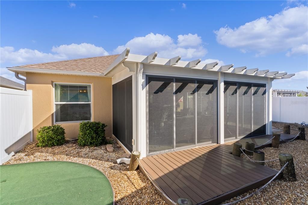 For Sale: $439,900 (3 beds, 2 baths, 1416 Square Feet)