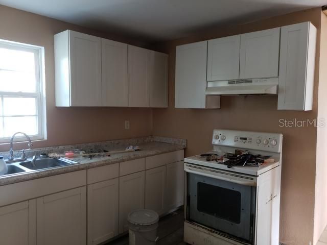 For Sale: $44,999 (3 beds, 1 baths, 864 Square Feet)