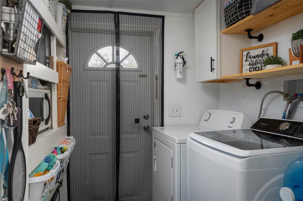 For Sale: $127,000 (2 beds, 2 baths, 1064 Square Feet)