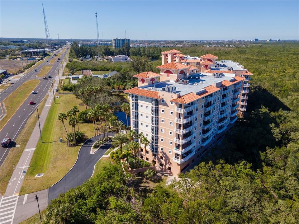 For Sale: $649,999 (3 beds, 2 baths, 2013 Square Feet)