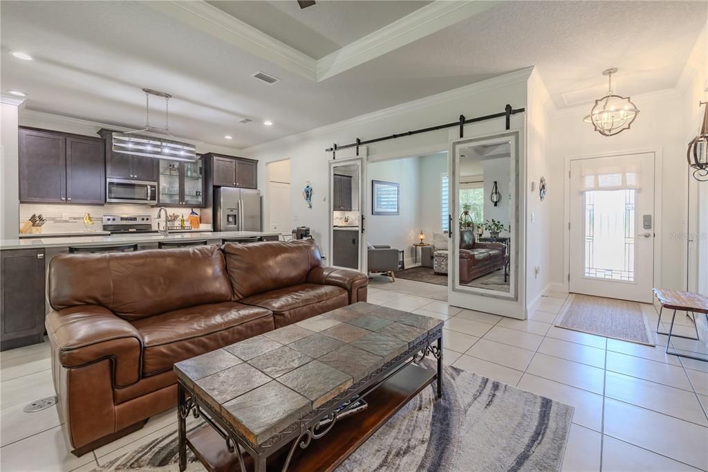 For Sale: $499,900 (3 beds, 2 baths, 1745 Square Feet)