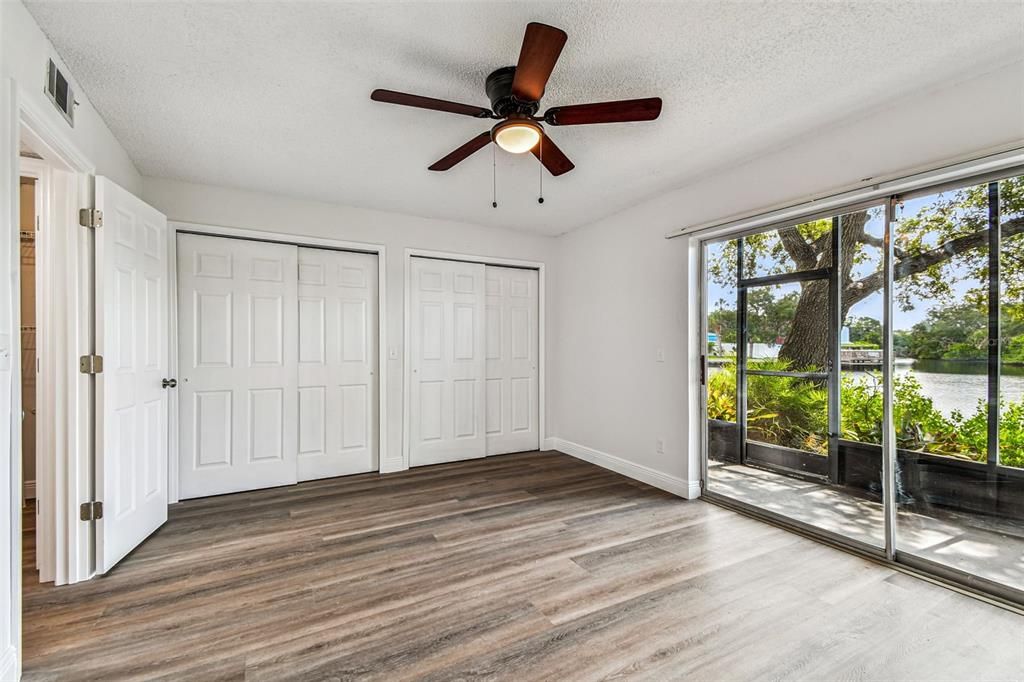 合同活跃: $1,325 (1 贝兹, 1 浴室, 760 平方英尺)