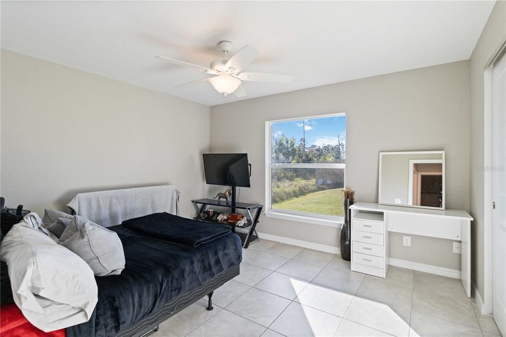 For Sale: $409,000 (3 beds, 2 baths, 1700 Square Feet)