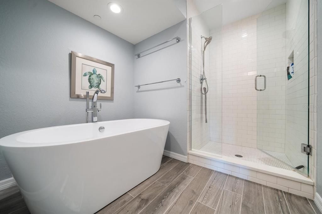 Primary bathroom is lovely! Relax in your soaking tub and let your worries melt away!