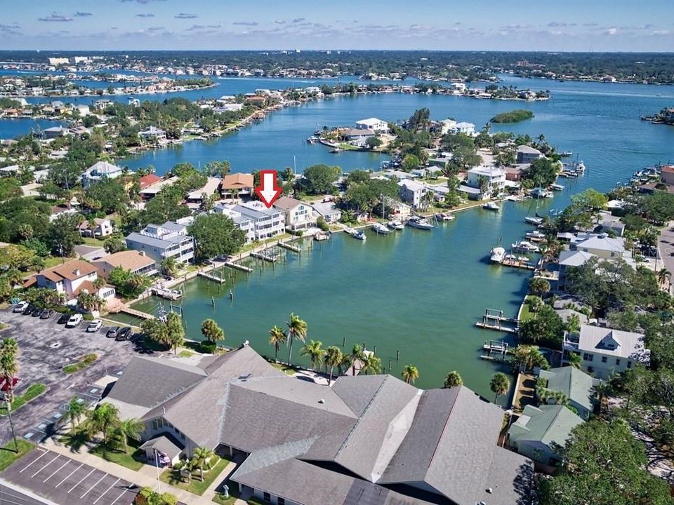 Ideally located! Protected harborage for the boating enthusiasts!