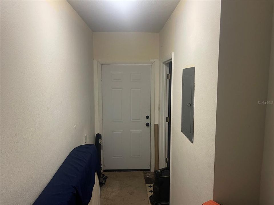 hall way to back door ad laundry