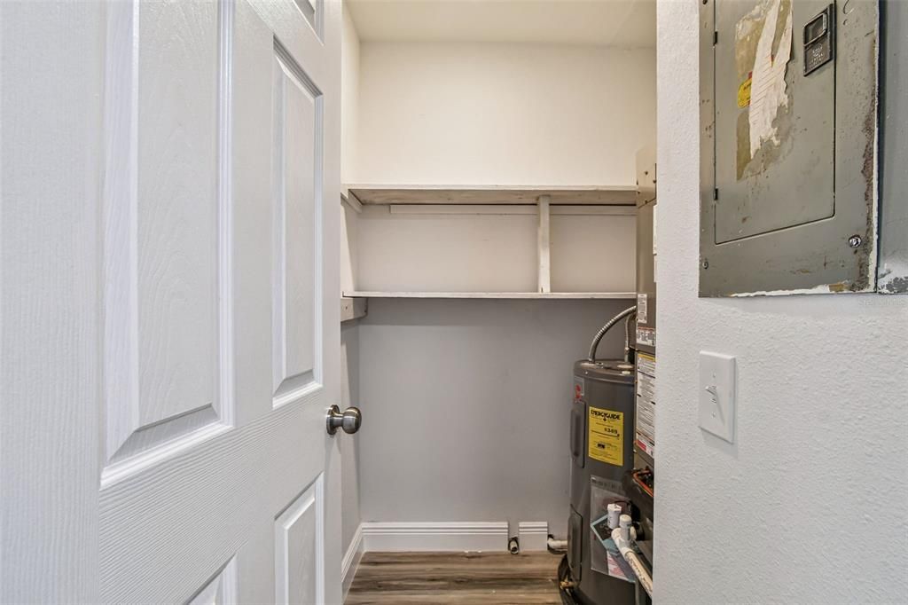 В аренду: $1,275 (1 спален, 1 ванн, 760 Квадратных фут)