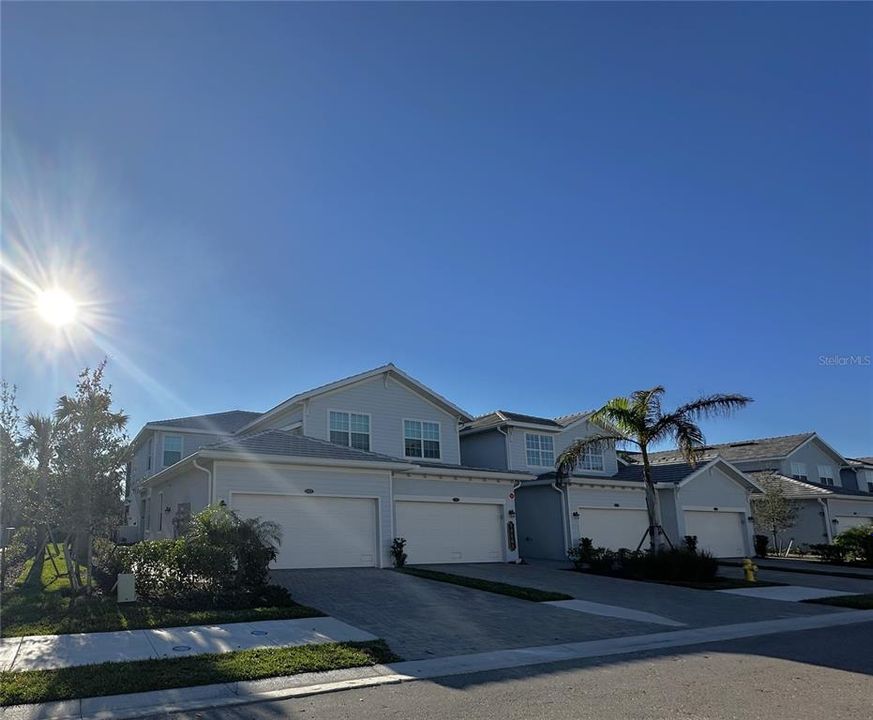 For Rent: $4,200 (3 beds, 2 baths, 1741 Square Feet)