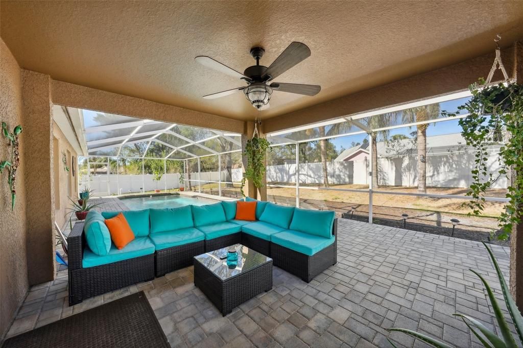 For Sale: $399,000 (4 beds, 2 baths, 2020 Square Feet)