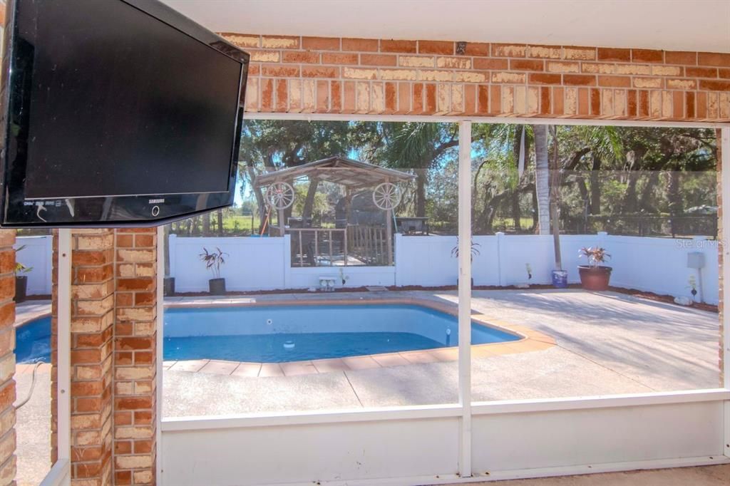 En Venta: $555,000 (3 camas, 2 baños, 1819 Pies cuadrados)