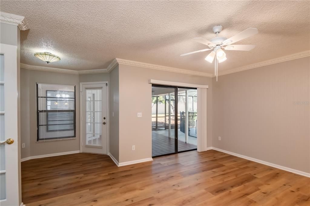 For Sale: $448,500 (3 beds, 2 baths, 2299 Square Feet)