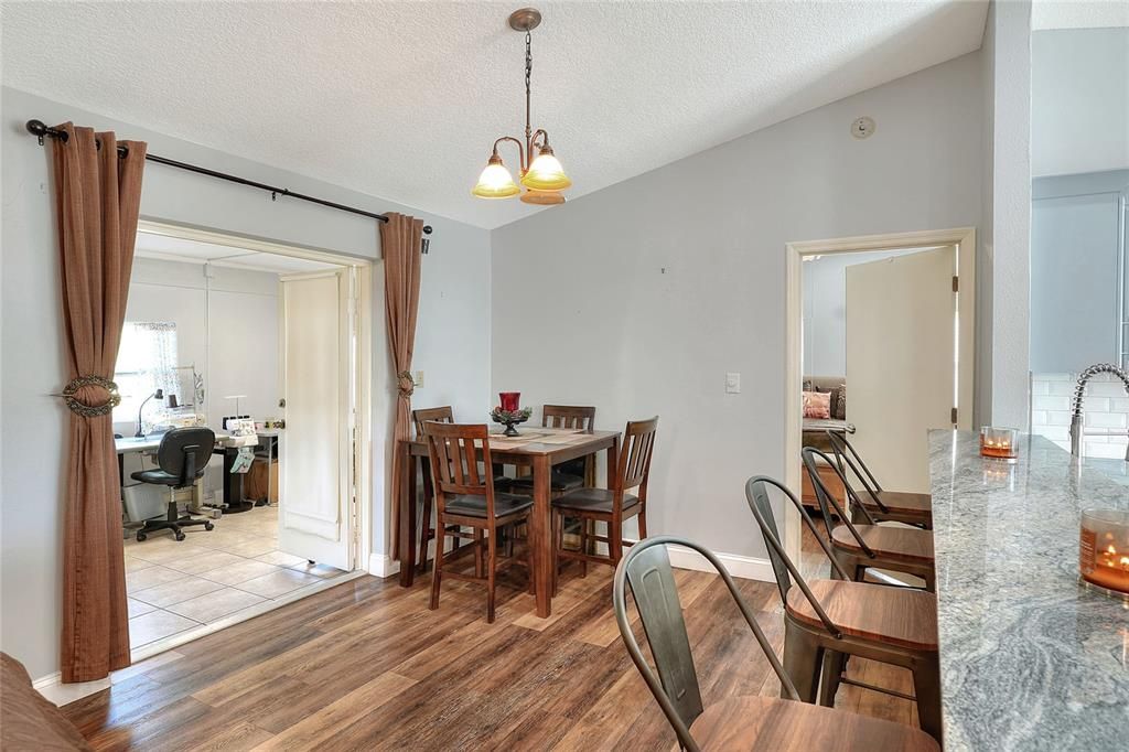 For Sale: $319,500 (3 beds, 2 baths, 1640 Square Feet)