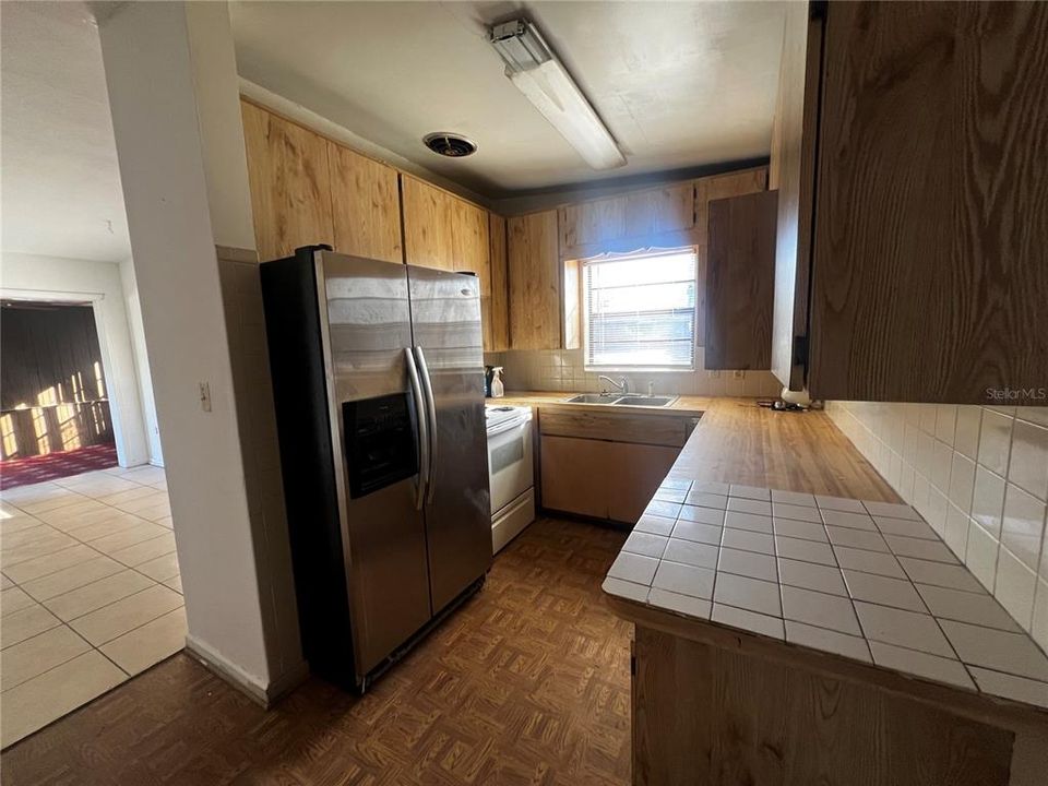 For Sale: $230,000 (3 beds, 1 baths, 1311 Square Feet)