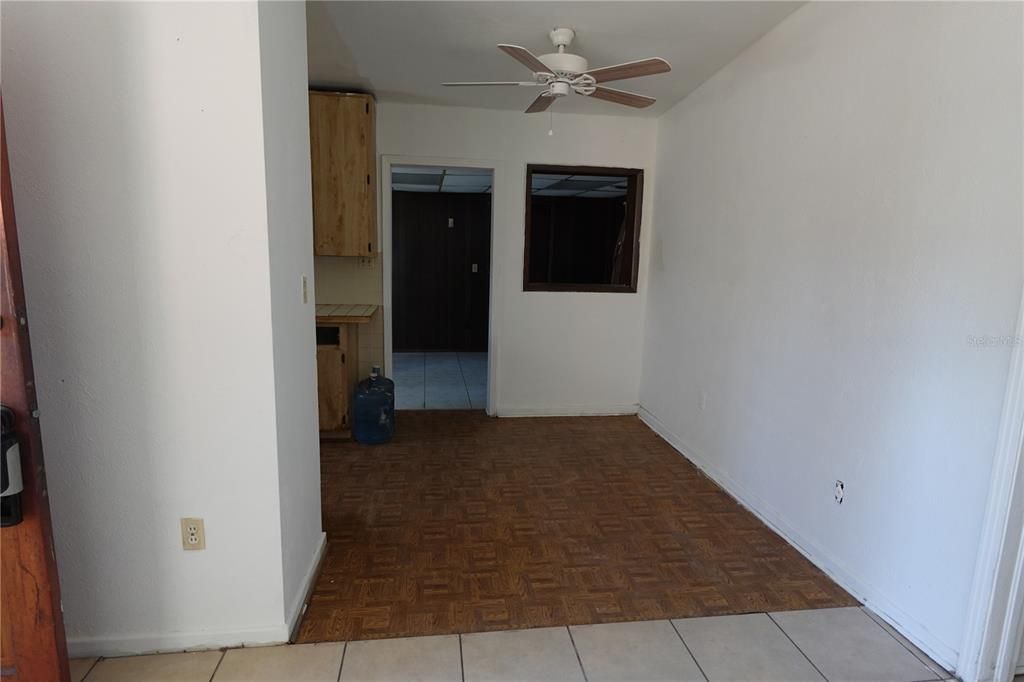 For Sale: $230,000 (3 beds, 1 baths, 1311 Square Feet)