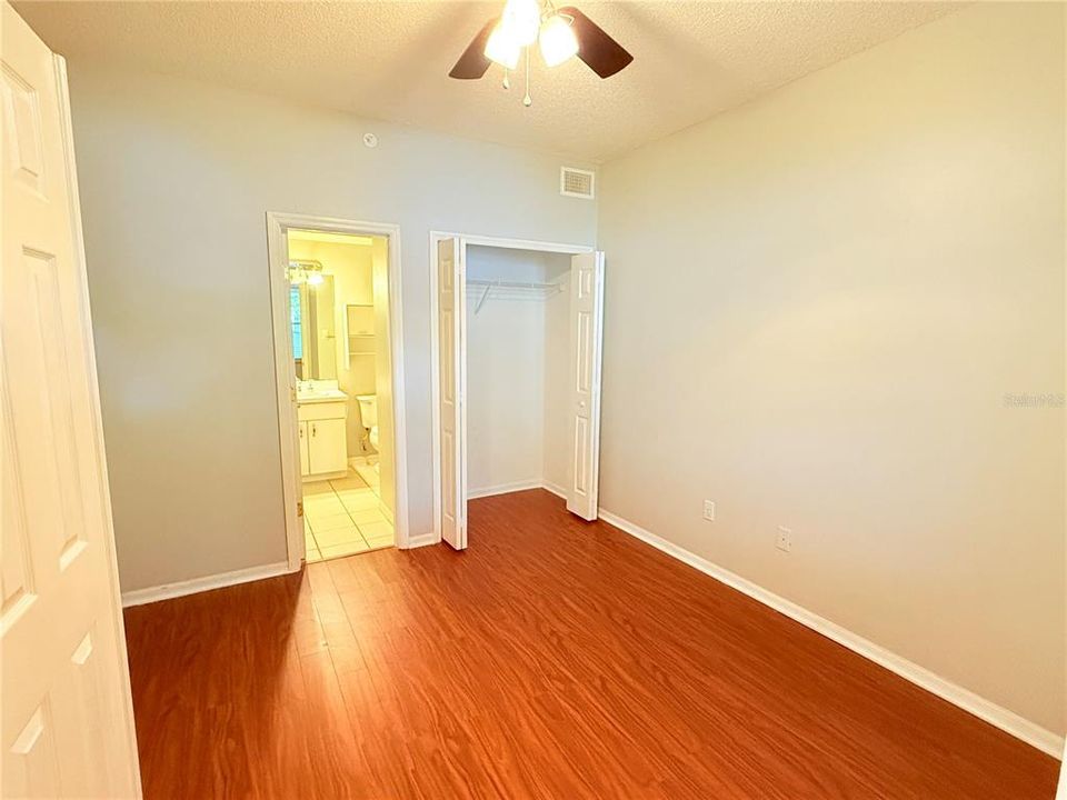 2ND/FRONT BEDROOM